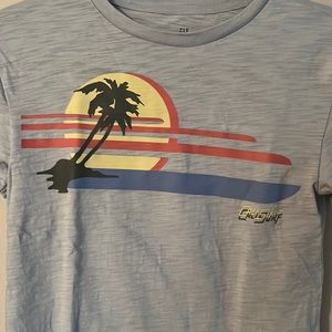 Used boys gap T-shirt